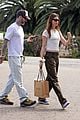 adam levine casual outing with behati prinsloo 14
