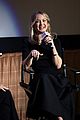 kate hudson goldie hawn song sung blue event 04